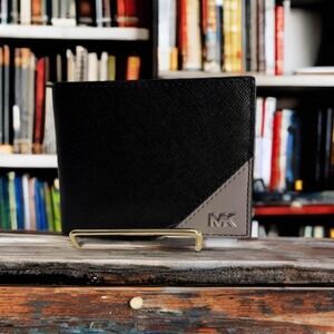 Michael Kors Jet Set Blk Grey Leather Slim Bifold Wallet Classic Basic Sleek